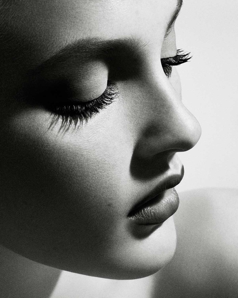 Fenty Beauty by Rihanna Full Frontal Volume, Lift & Curl Mascara Cuz I'm Black