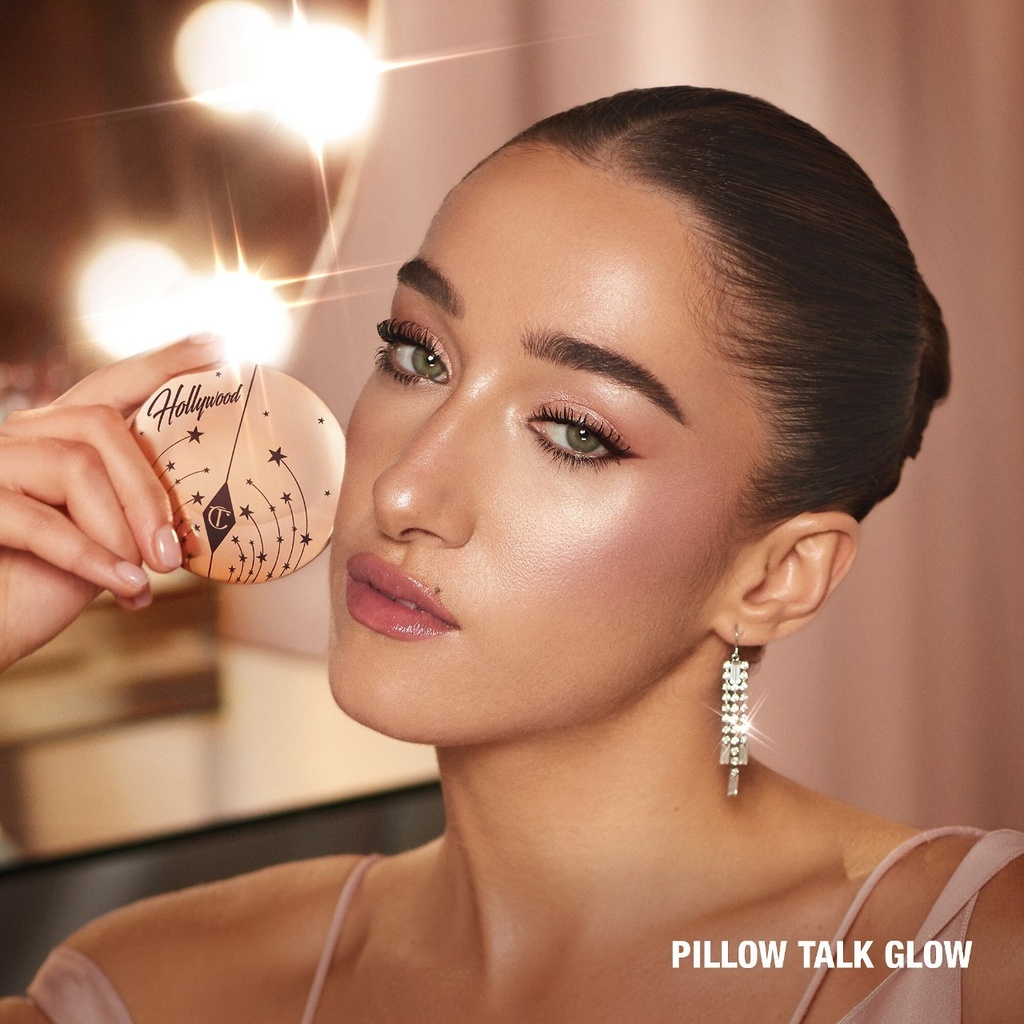 Charlotte Tilbury Hollywood Glow Glide Face Architect Highlighter - Pillow Talk Glow