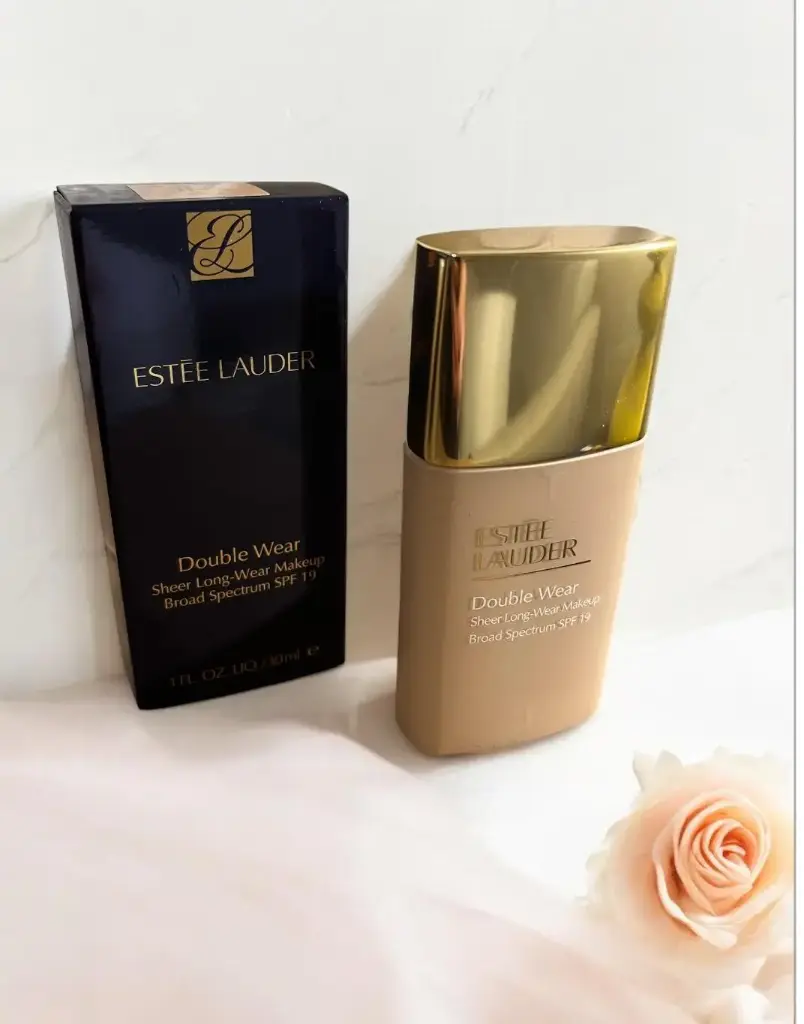 Estee Lauder Double Wear foundation 1N2 Ecru