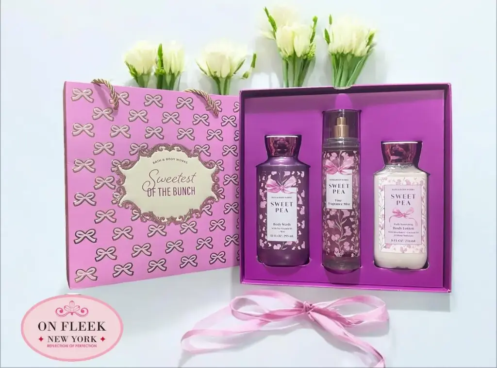 BATH & BODY WORKS Sweetest of the bunch ( body mist , body lotion , shower gel )