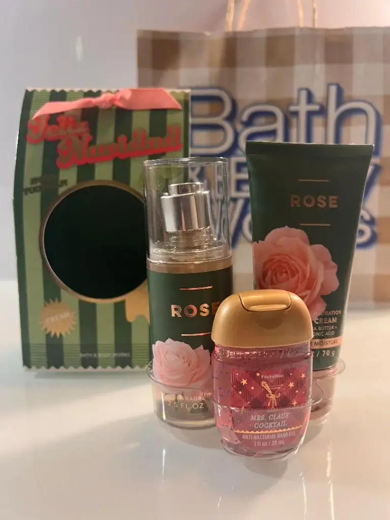 Bath & Body Works Enjoy Yourself Rose 