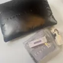 Fenty Beauty  Set (wash cloth,Gloss Bomb Oil Luminizing Lip Oil 'N Gloss full size superfine suga ,large makeup bag ,mini total cleanser )