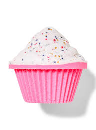 Bath & Body Works Happy Cake Day Bath Bomb