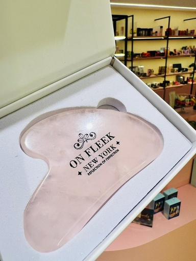 On Fleek Gua Cha - Pink