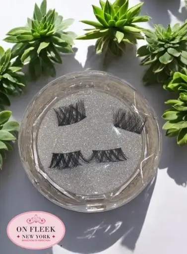 Shein  1 Pair Dense Crossed Magnetic Eyelash 