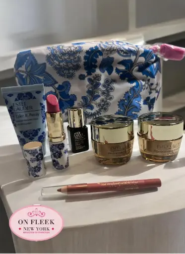 Estee Lauder into the blue bag set (take it away makeup remover, Revitalizing supreme creme, Advanced night repair , lip stick pink , lip liner015 blush , 