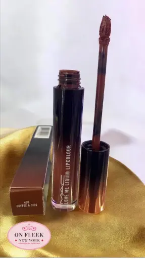 MAC Lipstick - Coffee And Ciggs 
